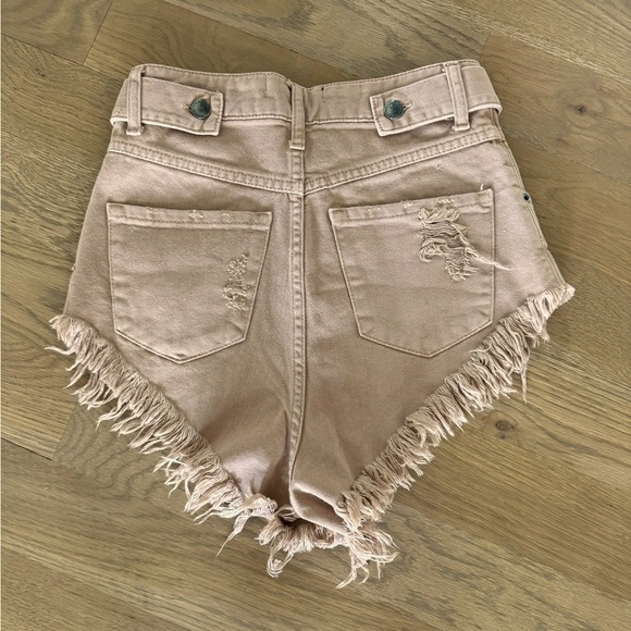 Retrofete X Revolve Tessa shorts - Picture 8 of 9